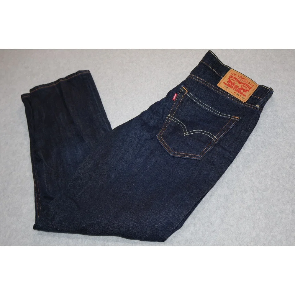 Levi's Strauss & Co. 541 Athletic Taper Men 34x31 Dark Wash Indigo Denim Jeans